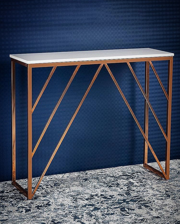 Console Table 02