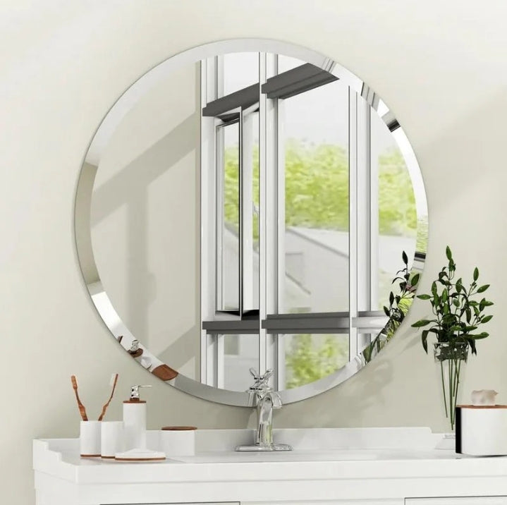 Mirror Style Coterie Mirror