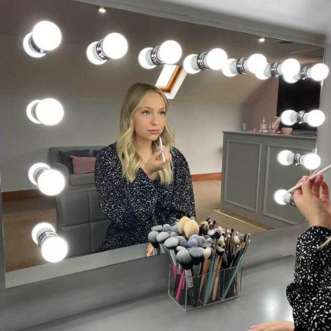 Hollywood Mirror / Dressing Room Mirror / Wall Hang Mirror / Triple Light Bulb Color