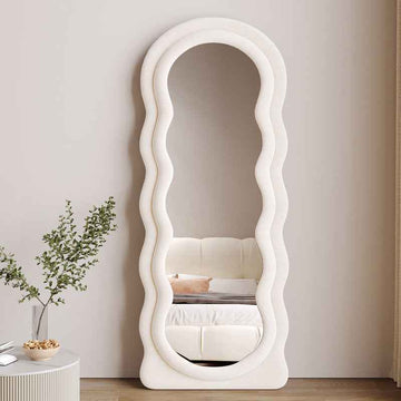 Wavy velvet tufted hanging & standing mirror 01