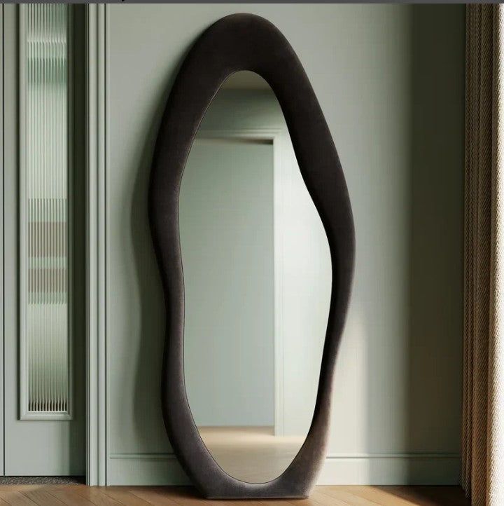 Wavy velvet tufted hanging & standing mirror 02